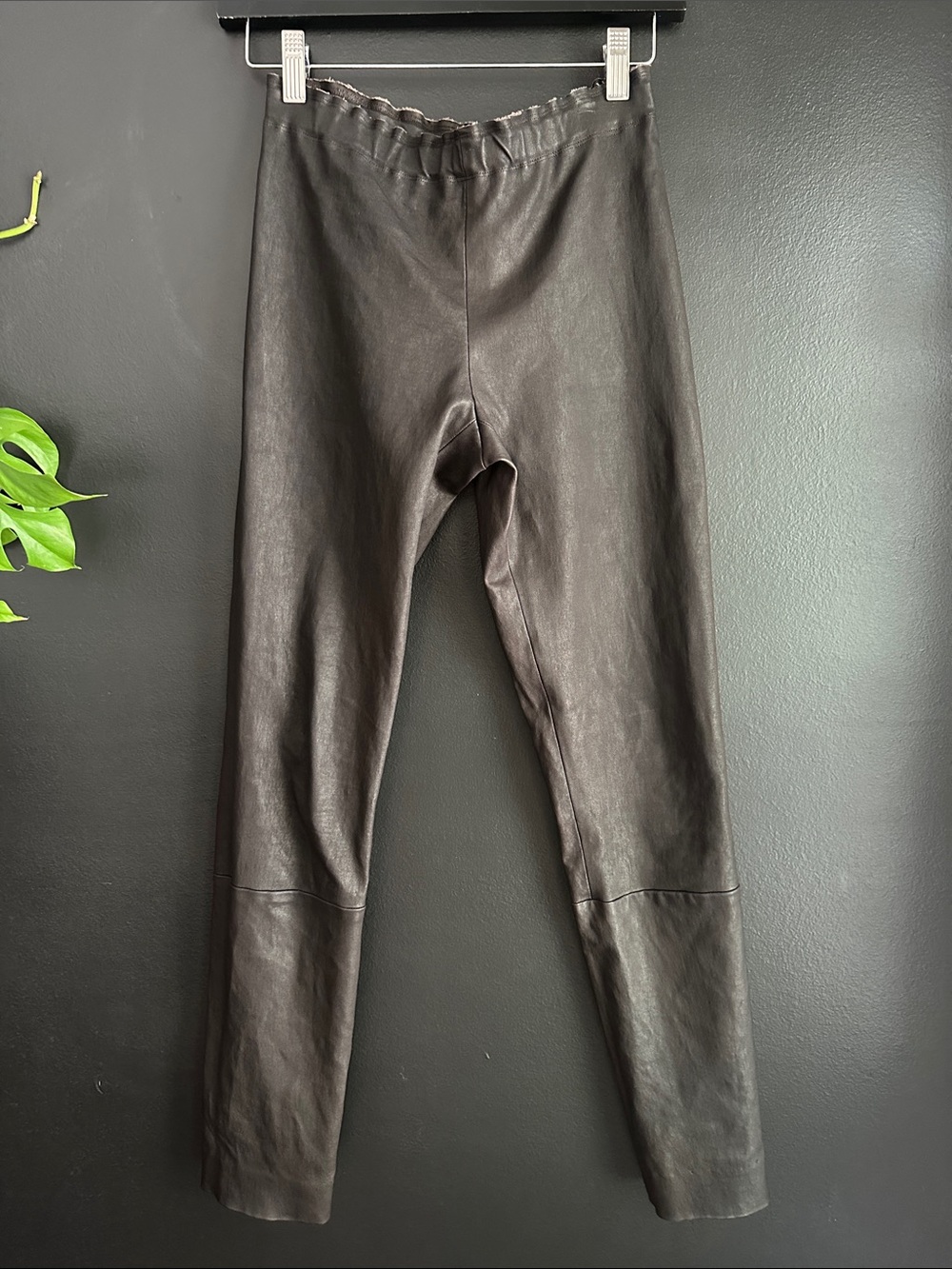 Stouls Womens lamb skin Leather Leggings in Dark Brown